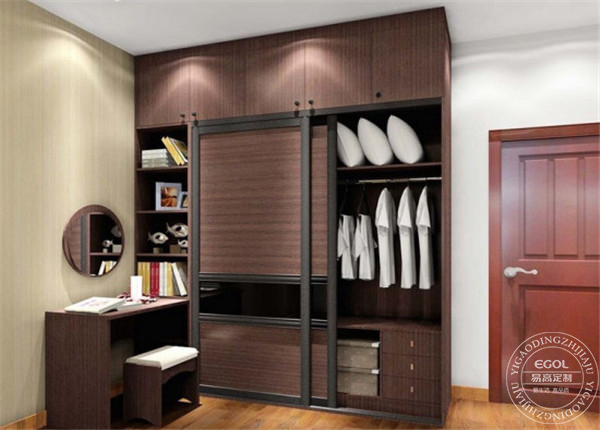 定制衣柜空間擴展有哪些技巧？