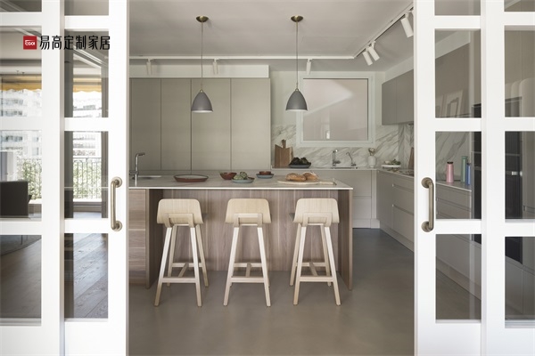 定制櫥柜的獨特優勢是什么？