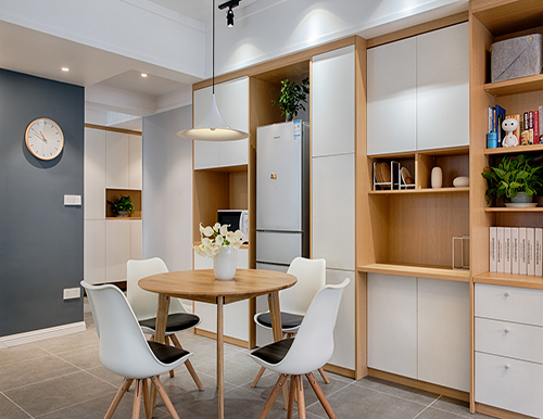 家裝定制玄關(guān)柜有哪些優(yōu)勢？